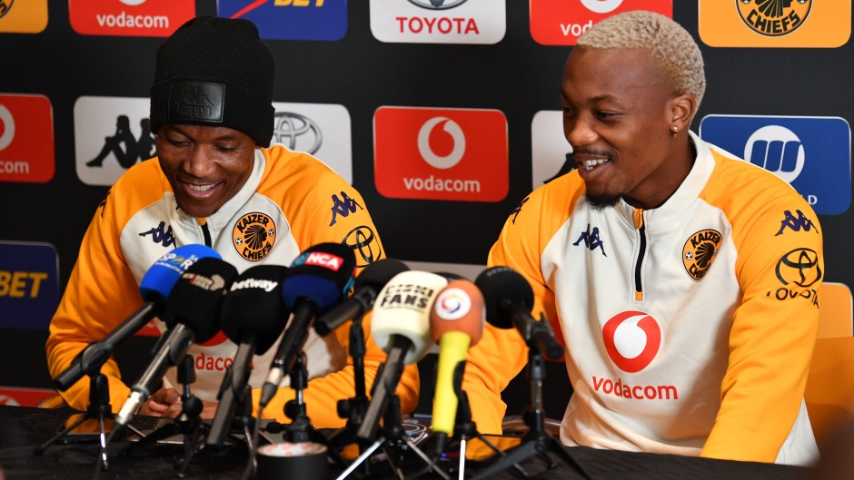 Kaizer Chiefs striker Khanyisa Mayo and winger Pule Modi. BackpagePix/Phakamisa Lensman