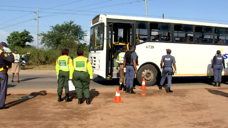 lesufi amapanyaza.png