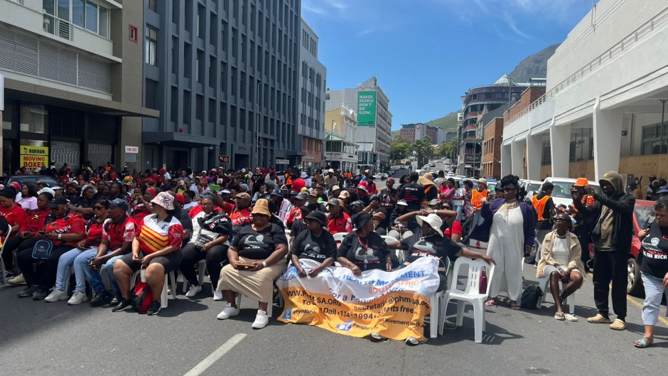 Civil society groups protesting outside Parliament. eNCA/Rofhiwa Madzena