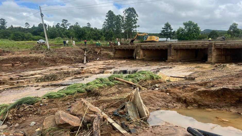 Several families in the area have been displaced after their houses were flooded. eNCA/Zanele Buthelezi