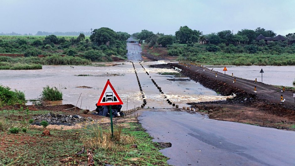 File: The Crocodile River flowing over the Crocodile Bridge during heavy rain. GettyImages/ullstein bild