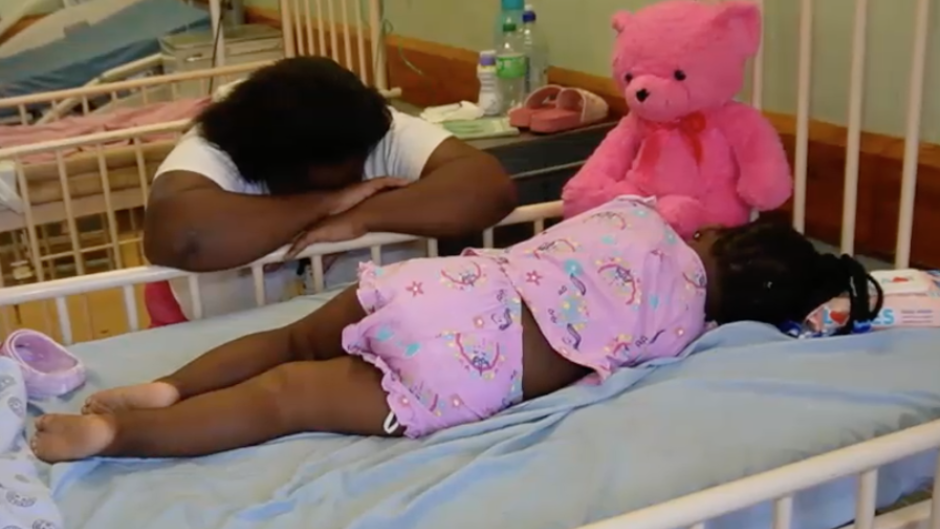 Alicia Nkuthu with her daughter.