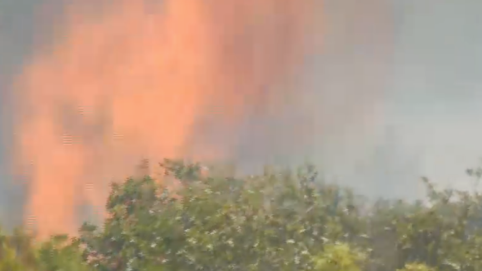 Blaze in Mossel Bay continues to flare up