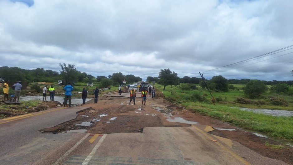 Floods lash through Limpopo