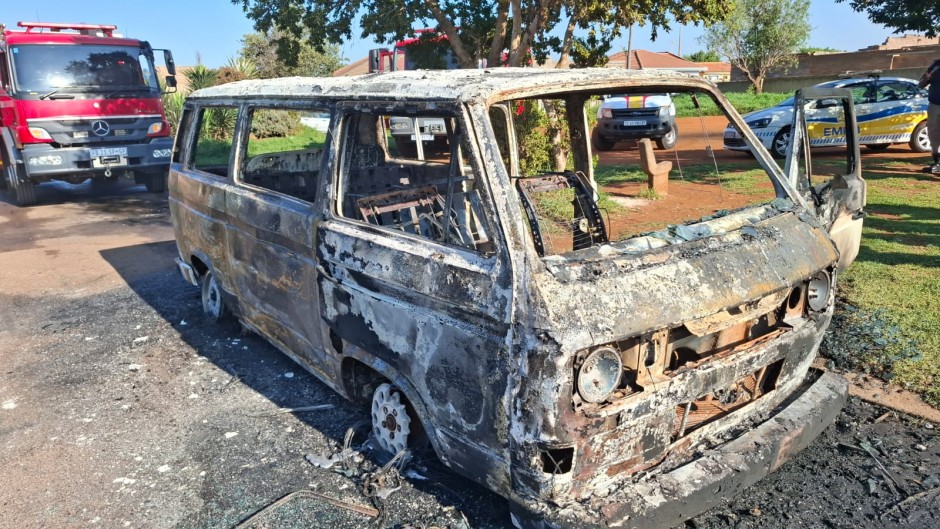 Two pupils unharmed after minibus taxi bursts into flames