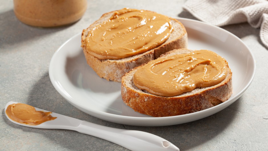 Peanut butter sandwich. GettyImages/OlgaMiltsova