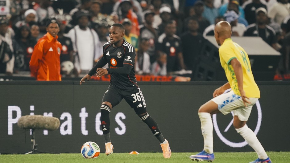  Sundowns Leon brace sinks Buccaneers. X/@orlandopirates
