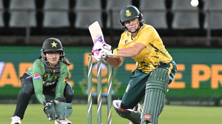 Nadine de Klerk of South Africa during the 3rd Women's T20I match between South Africa and Pakistan at Willowmoore Park on 13 February 2026 in Benoni. Sydney Seshibedi/Gallo Images
