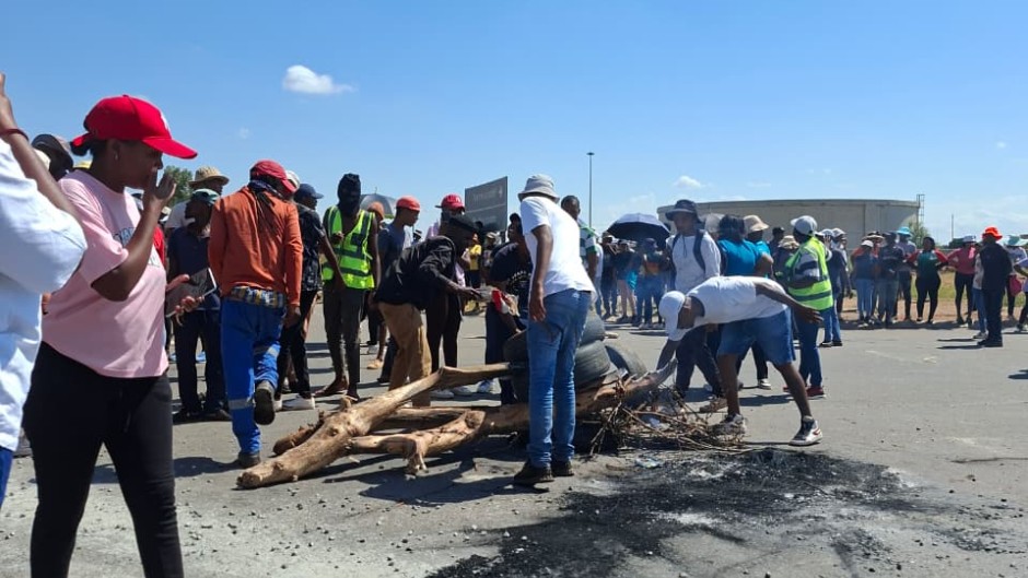 In Khuma, roads have been barricaded with stones and burning tyres as frustrated residents demand better service delivery, investment and job creation.