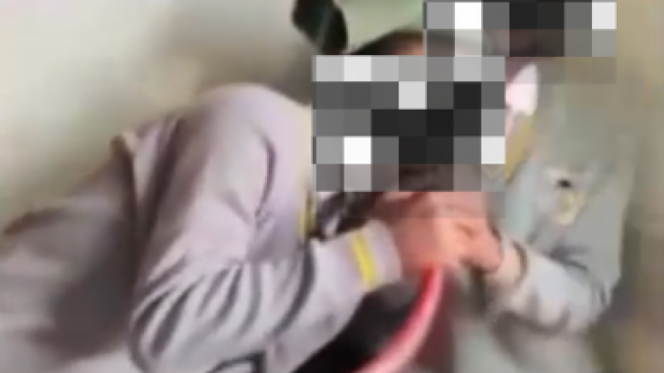 Officials warn of dangerous 'chuffing' trend among pupils - eNCA