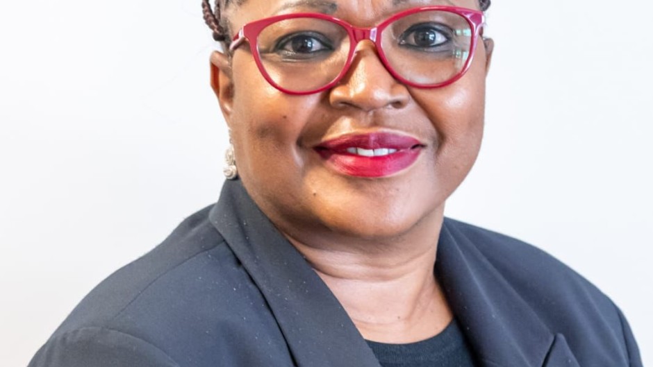 Flora Monama. X/@nasiphim