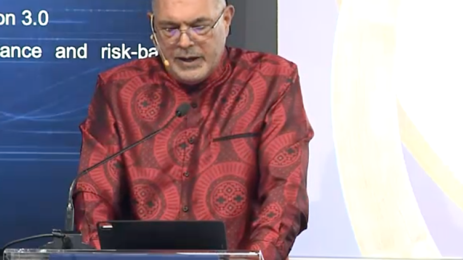 SARS Commissioner Edward Kieswetter