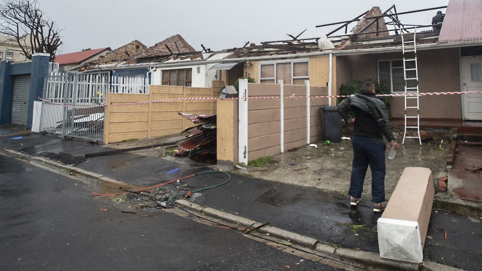 Cape storms wreak havoc.  Brenton Geach/Gallo Images
