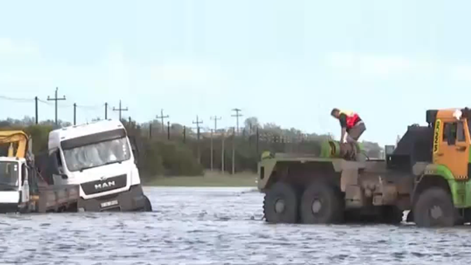  Flooding in Taung, North West, has cut off several villages, leaving residents stranded for more than a week.