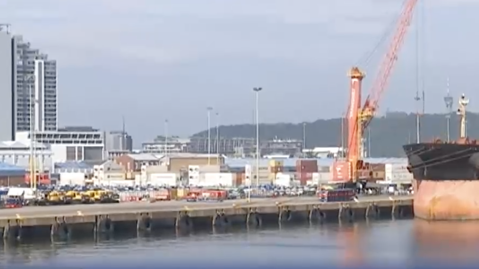 South African ports improve operations. 