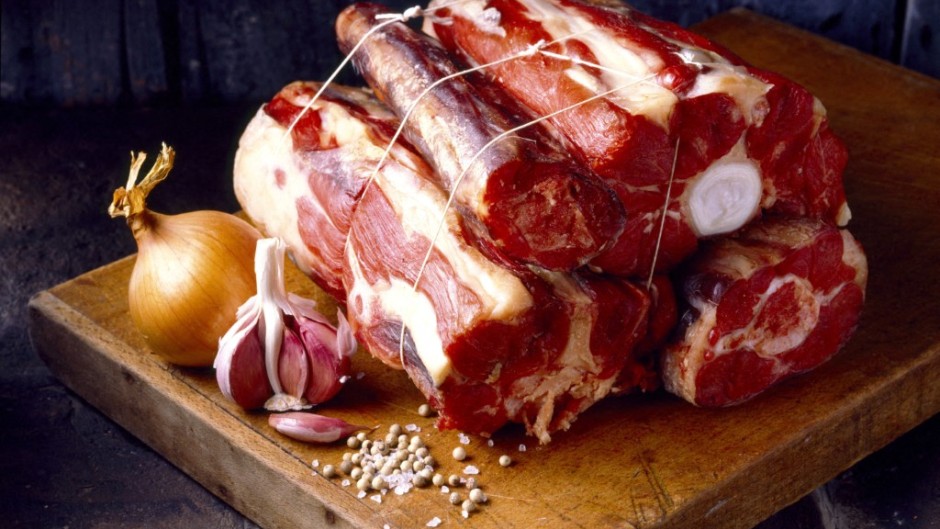 Raw oxtail. Corinne Ryman, Pierre Cabannes/Mood4Food/foodcollection via AFP