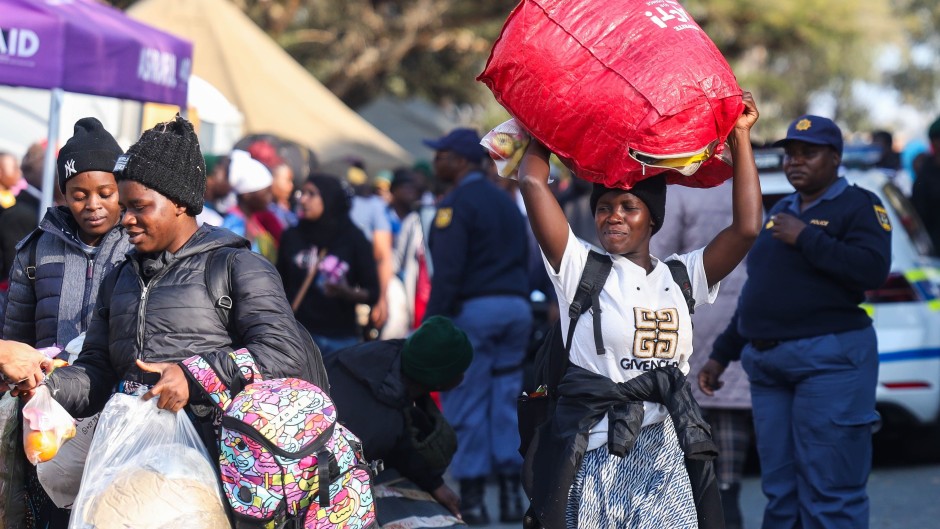 Hundreds Of Malawians Begin Journey Back Home. Sharon Seretlo/Gallo Images