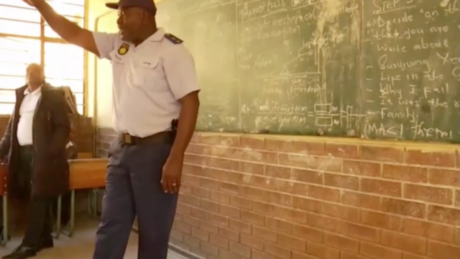Seven pupils arrested for arson at Alexandra school