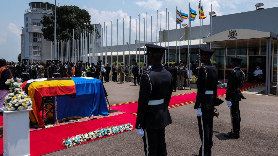 ENTEBBE, UGANDA - SEPTEMBER 4: The body of the Late King Oyo Nyimba Kabamba Iguru Rukidi IV arrives at Entebbe International Airport on September 4, 2026 in Entebbe, Uganda. President Yoweri Museveni has granted an official burial for Oyo Nyimba Kabamba Iguru Rukidi IV, a traditional Ugandan ruler of the Tooro kingdom, who recently died in the United States, aged 34. Known as King Oyo, he ascended the throne in 1995 at age three, following the death of his father. In 2025 he was named by Guinness World Reco