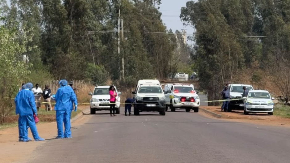 Police on the scene in Olifantsfontein. eNCA