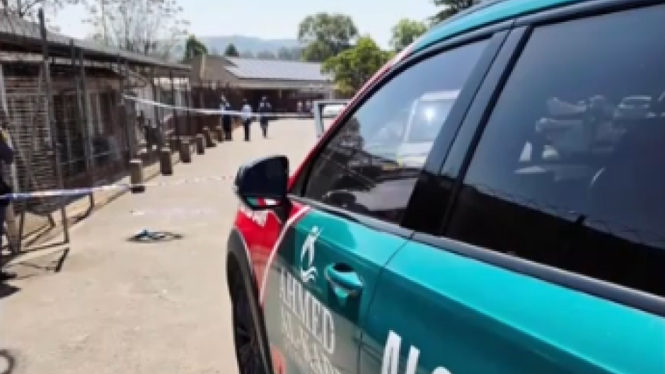 Authorities are investigating after an off-duty police officer allegedly shot his partner at a courthouse in Hammarsdale, Mpumalanga, before turning the gun on himself. Photo Supplied