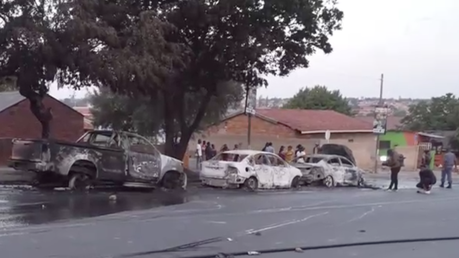 Tensions flare between South Africans and foreign nationals in Soweto.