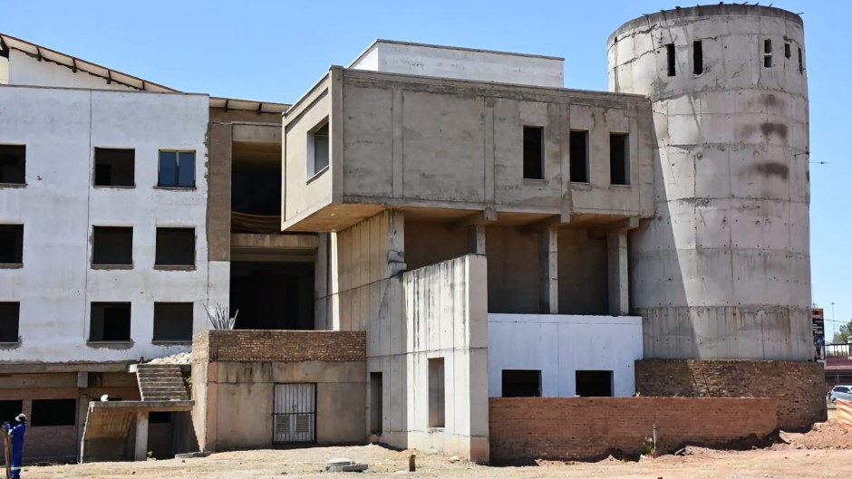 Mamelodi Magistrate's Court construction resumes after 10-year delay