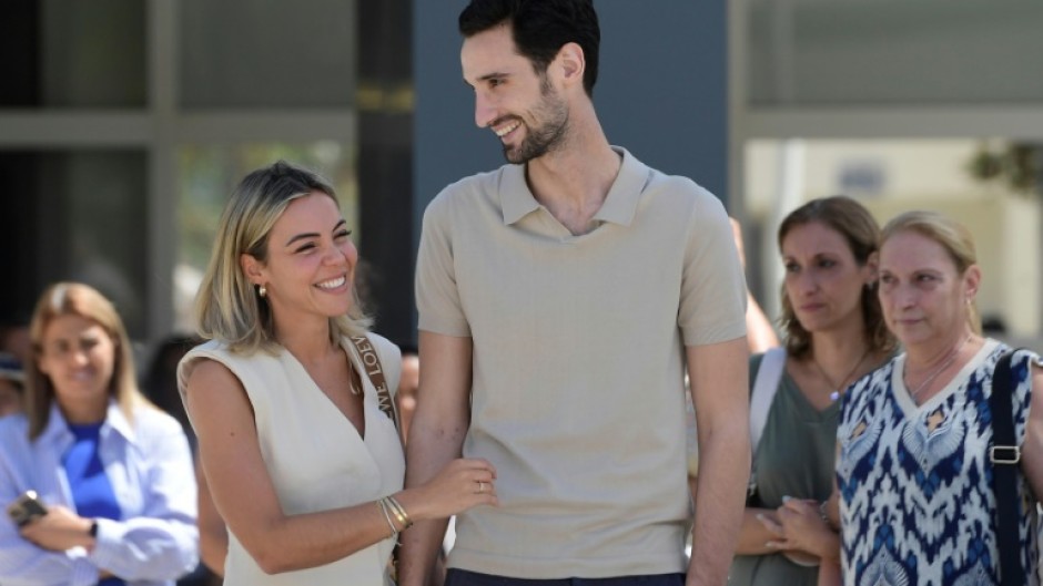 PSG goalkeeper Sergio Rico leaves hospital with his wife Alba Silva on Friday after suffering a serious head trauma in an accident 

