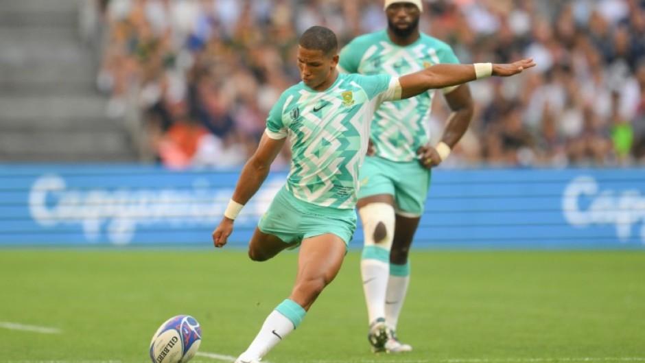 Faf de Klerk says Manie Libbok will 'probably go 100 percent' with his kicking against Ireland