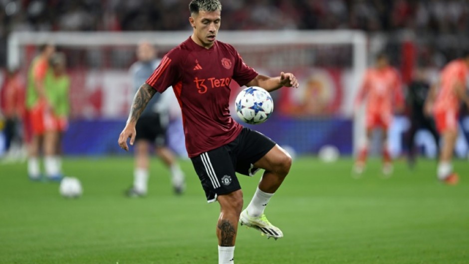Manchester United defender Lisandro Martinez is facing a lengthy spell on the sidelines