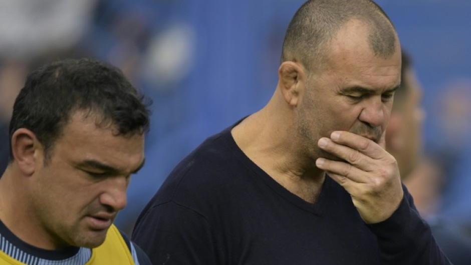 Argentina coach Michael Cheika (R) with hooker Agustin Creevy