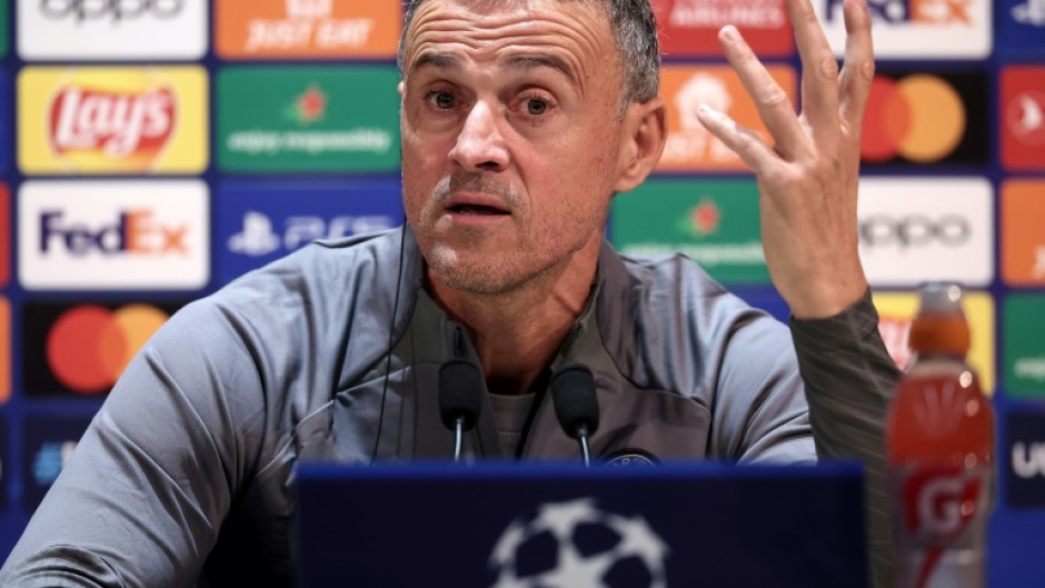 Paris Saint-Germain's Spanish head coach Luis Enrique