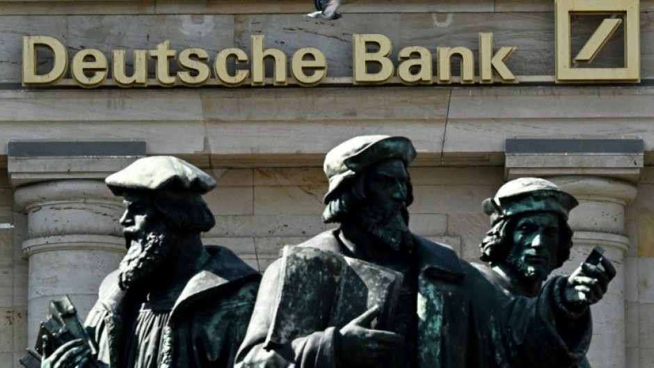 Deutsche Bank's net profit fell 16 percent to 4.2 billion euros last year