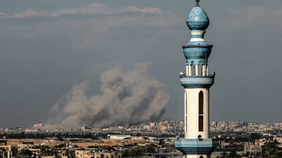 Smoke billows during Israeli bombardment of Khan Yunis, not far from Rafah