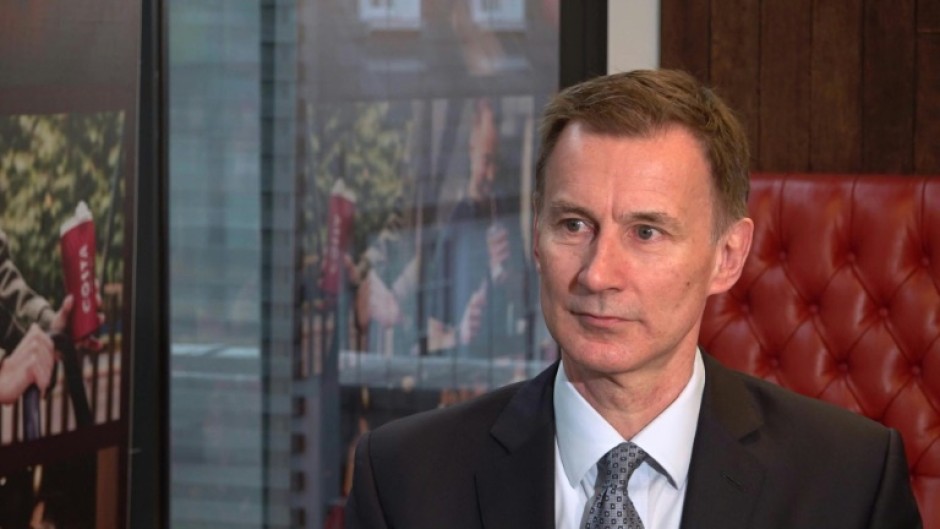 UK Chancellor Hunt pledges to 'stick to our guns' despite recession