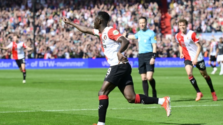 
Feyenoord's Minteh scored a great goal to condemn Ajax to a humiliating defeat