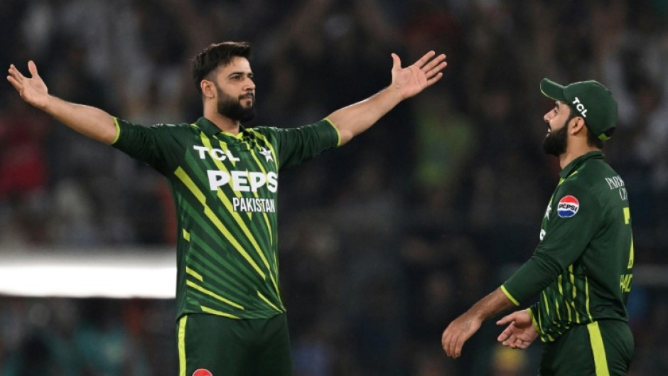 Pakistan's Imad Wasim  has been passed fit to face India in the T20 World Cup on Sunday