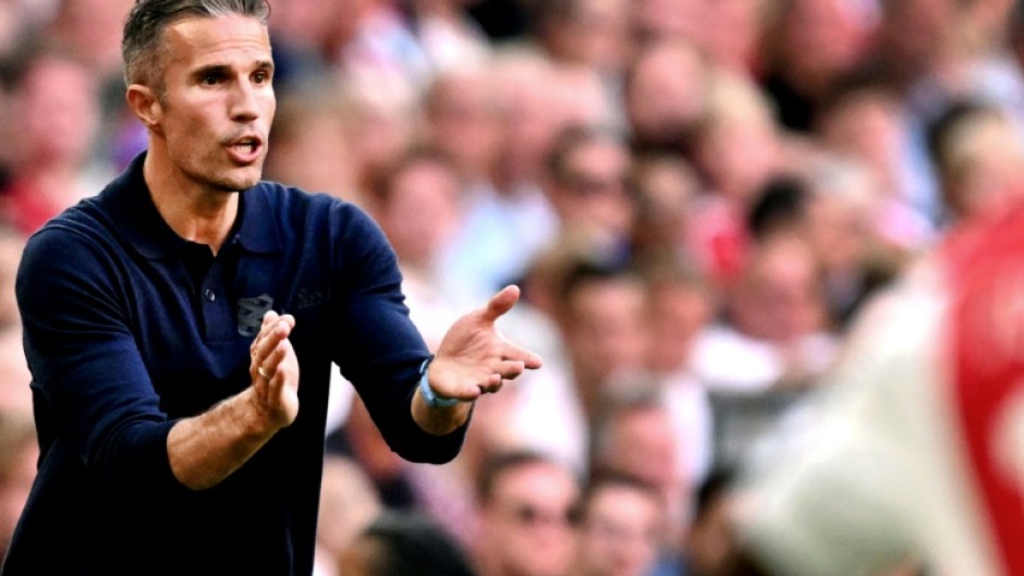 Robin van Persie has been working as head coach of Heerenveen but now returns to Feyenoord