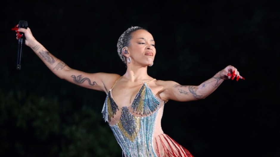 US rapper Doja Cat will perform on Oscars night