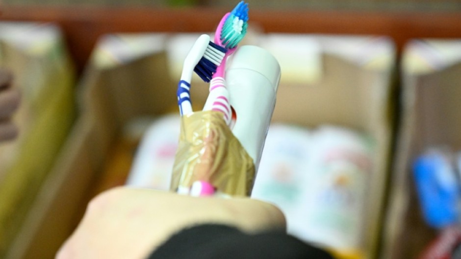 Schoolchildren in England are to get lessons in brushing their teeth as the country grapples with a dental health crisis