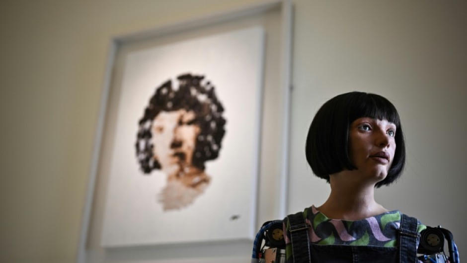 AI robot Ai-Da produced a record-breaking painting of Alan Turing 