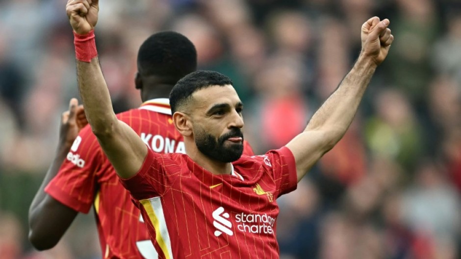 Mohamed Salah's penalties saw Liverpool past Southampton