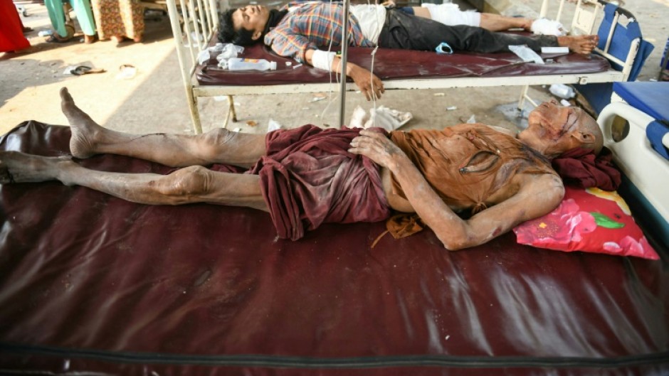 Hundreds of casualties were taken to a hospital in Myanmar's capital Naypyidaw, with the wounded being treated outside because of damage to the building