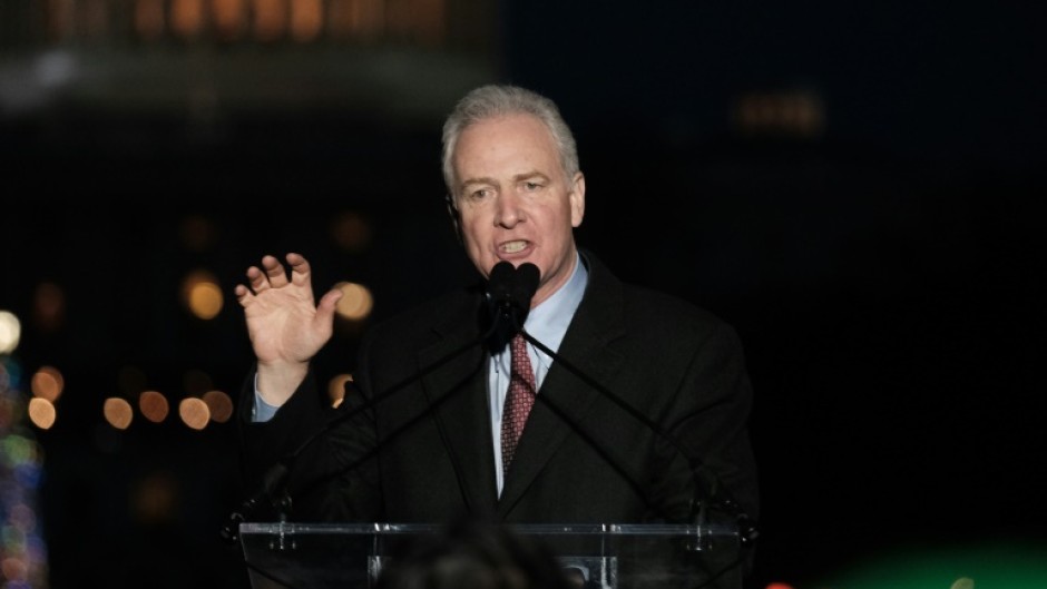 US Senator Chris Van Hollen said he hoped to meet government officials in El Salvador