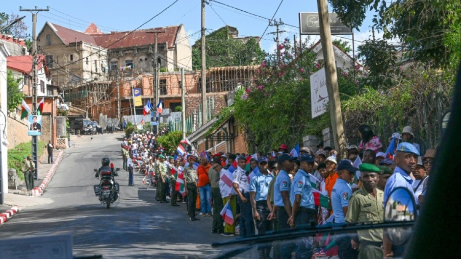 Several projects including a hydroelectric dam were announced aimed at boosting economic cooperation between France and Madagascar