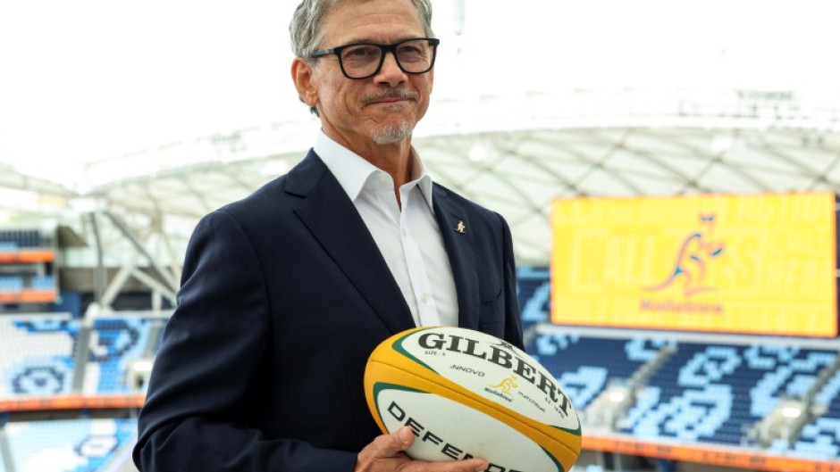 Les Kiss will take over from Joe Schmidt as Wallabies coach next year