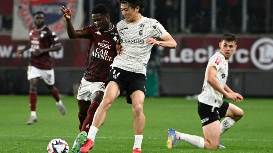 Keito Nakamura and Reims played Metz in the first leg of their Ligue 1 promotion/relegation play-off on Wednesday