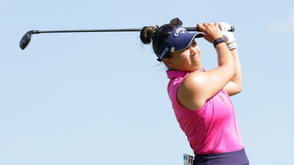 Brianna Do grabbed a share of the lead at the LPGA Tour's Mexico Riviera Maya Open on Thursday