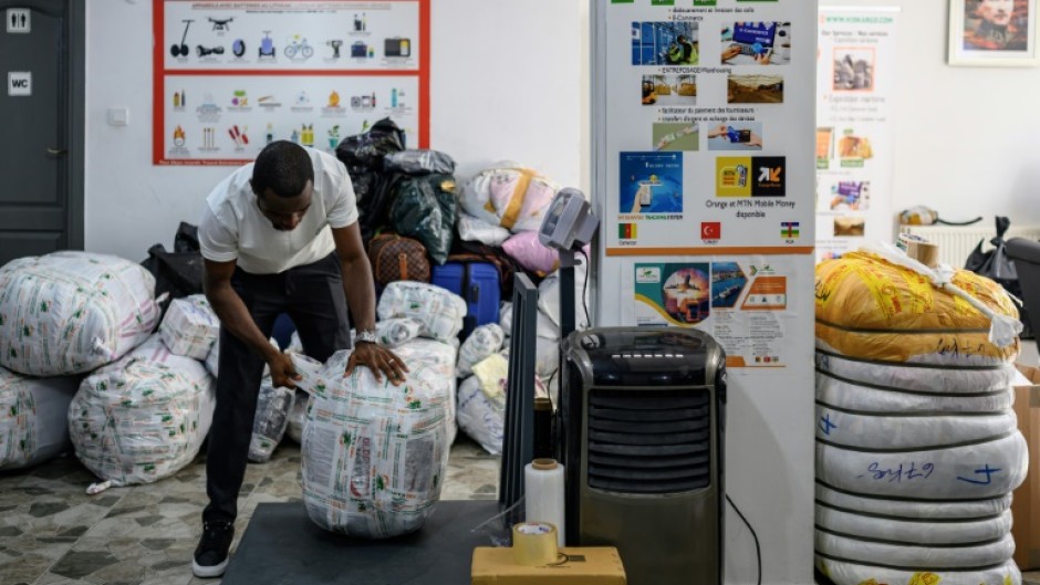 African traders, who helped drive demand for Turkish goods through the 'kargo' system say business has slumped, even as official export figures continue to rise