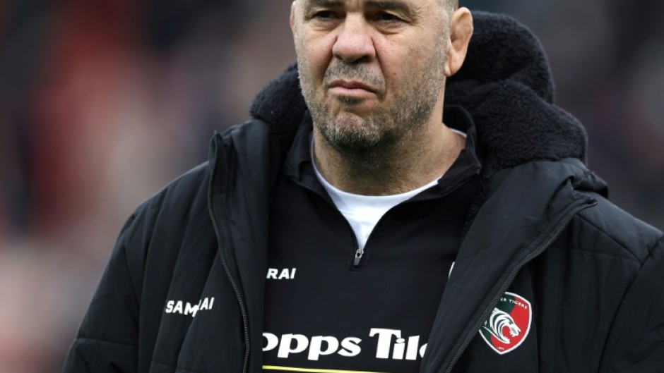 Michael Cheika is to step down as coach of English Premiership side Leicester at the end of the season